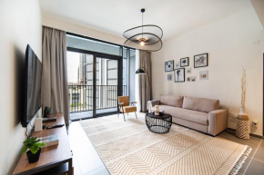 Cozy 1-BDR in Creek Harbour on 5th Floor